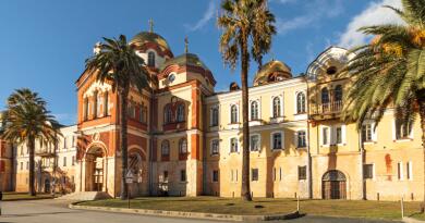 Экскурсии в `город Новый Афон, Абхазия` из Каткова Щели